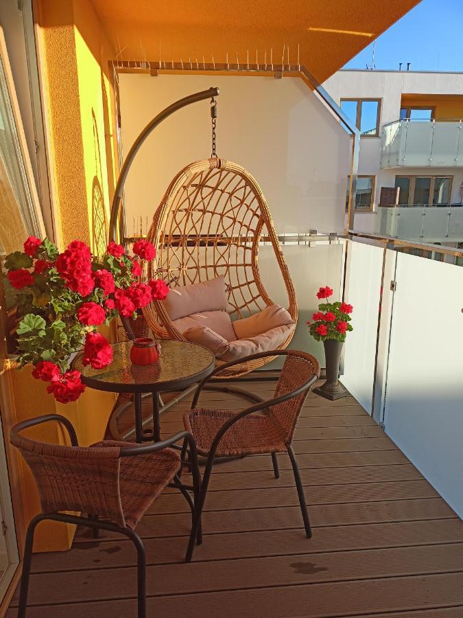 Apartament Fala-Miodowy Dom Kołobrzeg Buitenkant foto